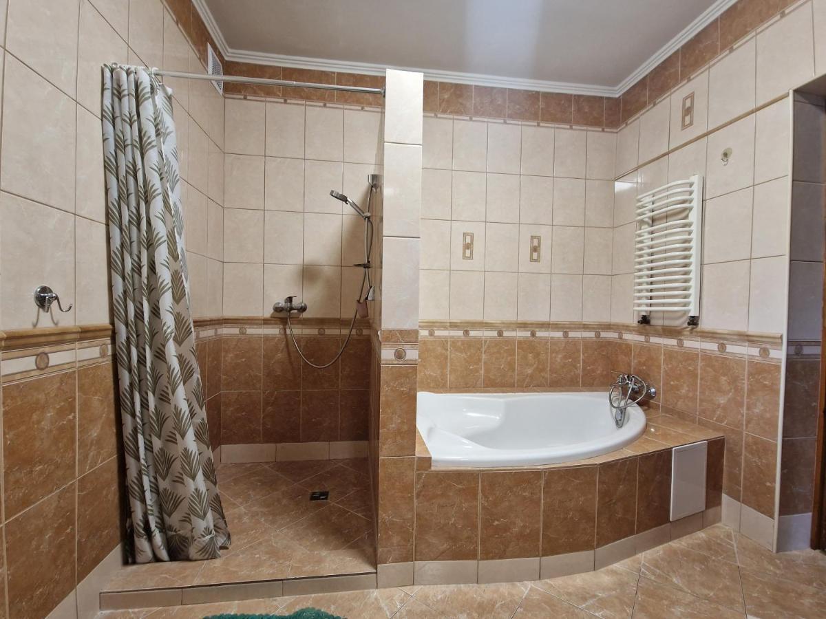 Апартаменты Cichy Zakatek Клодзко Экстерьер фото
